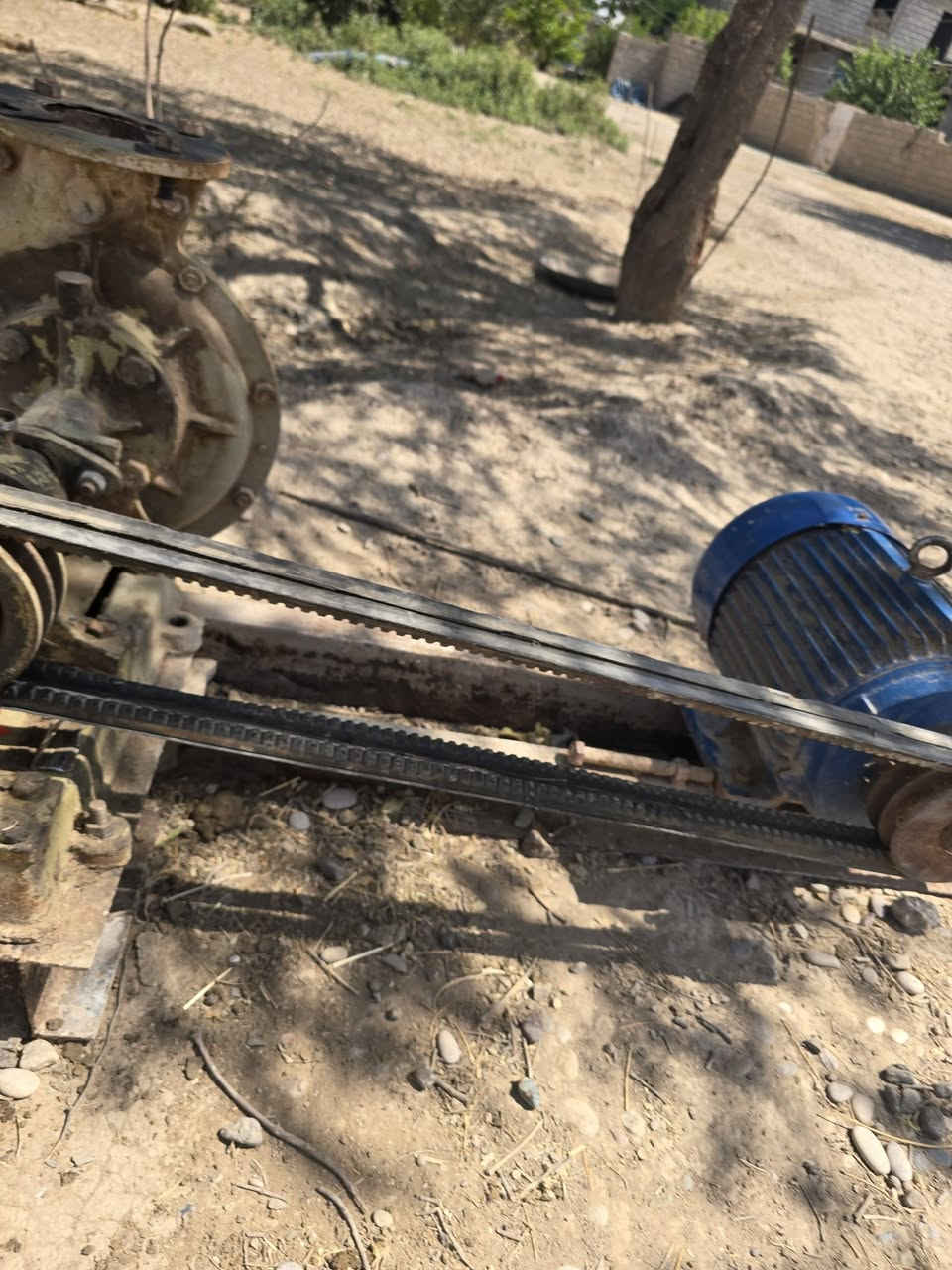 سلام عليككم للبيع ماطور كهرباء 7 حصان ونص وخنزيره نضيفه فول 4×4 انج مستعمل شي قليل هاذا رقمي وتحياتي ***********
