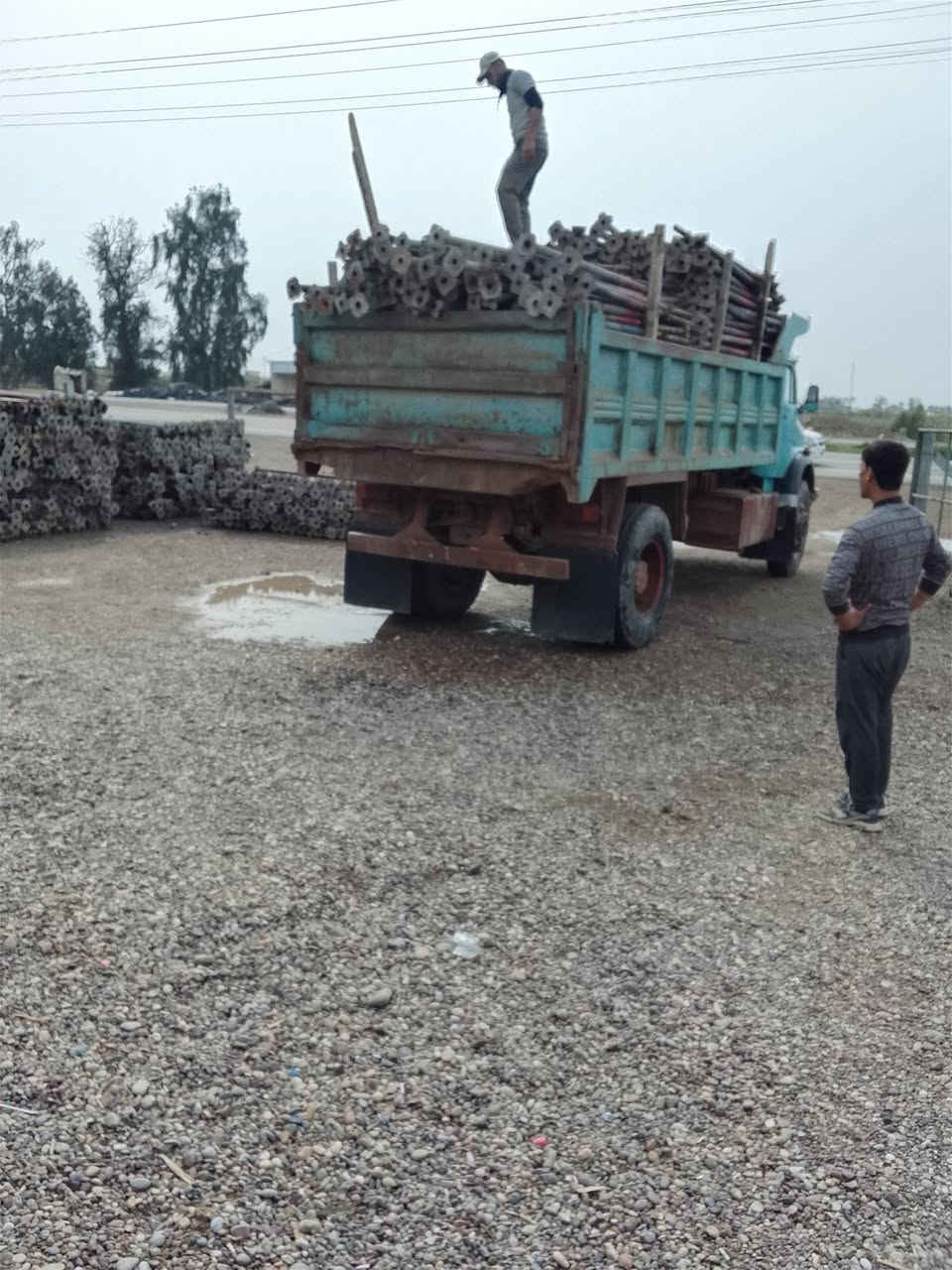 سكله غزوان جاسم المكدمي
للأيجار..
 للخشب  و جكات  ايجار لوح 20 يوم سعر المكعب 50 الف و 20 جك بالف لليوم الواحد الموقع الشارع العام قرب صيطره 3عواره يوجد كافه المستلزمات للصب السقف للأستفسار اتصل عل الراقم لتاليه 
***********غزوان
***********سجاد
