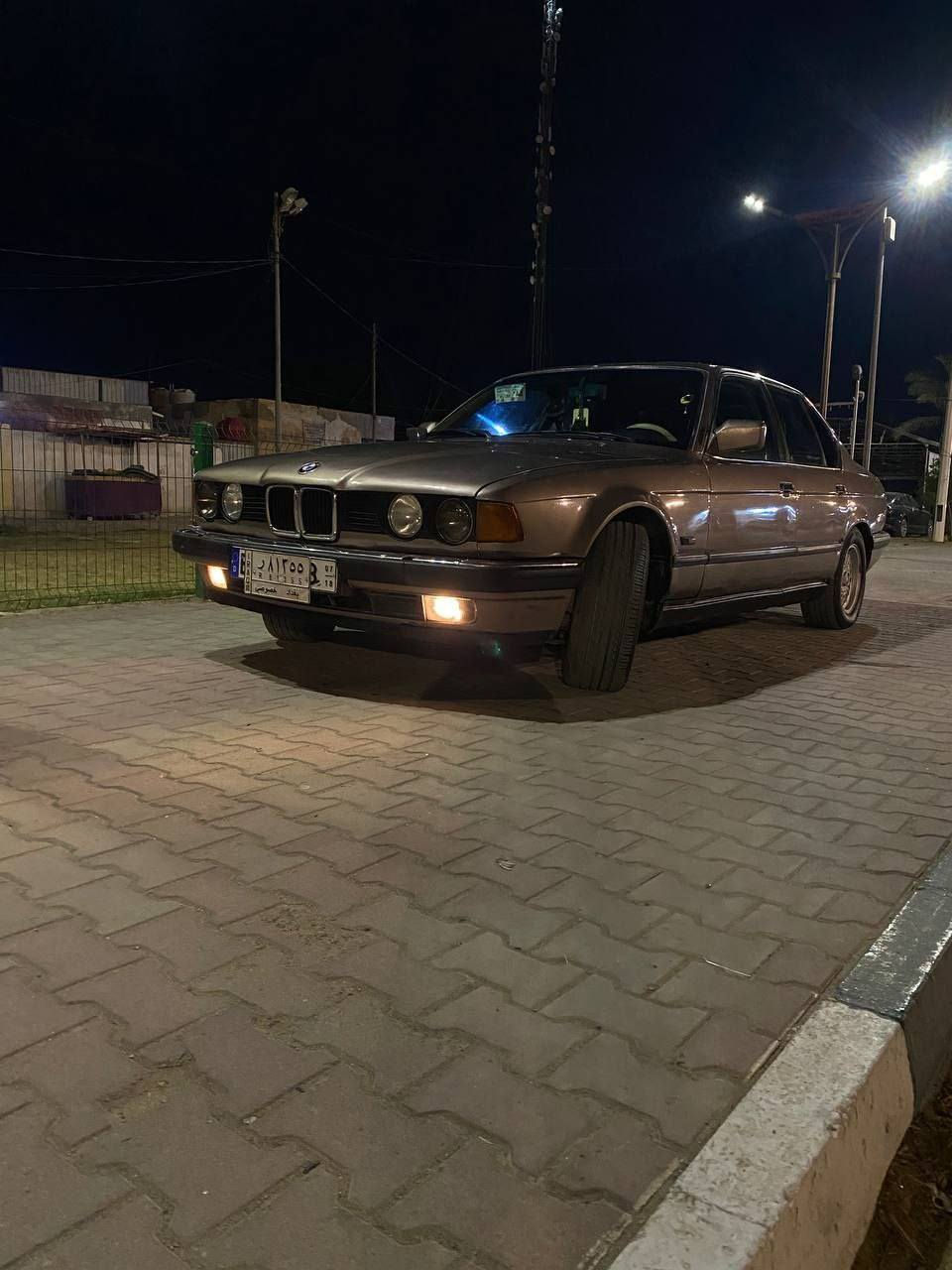 السلام عليكم BMW للبيع
بي ام دبليو 730i مديل 1991 اصل
لون ذهبي
رقم بغداد الاماني سنويه للـ27
محرك و گير كفاله
گير اوتوماتيك
غرفه جلد
كهربائيات شغالات
السياره بيها ملاحظات بسيطه للجماليه فقط
حداديه 60٪
كشنات كهربائي 
تبريد ثلـج
ويل خليه
ترايك للبصره 200 
تحويل ثاني يوم شرط
السعر 57 وبيها مجال حك الجيه
مكان السياره كربلاء
للتواصل : *********** 
للتواصل : ***********
