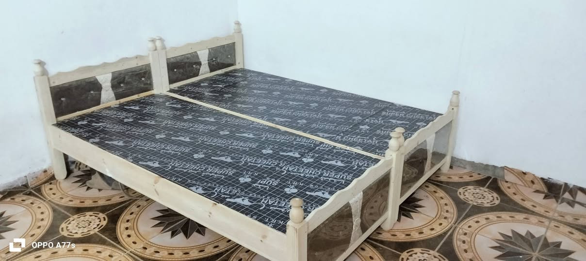 جربايتين ام النفر تنطبك اصير جرباية نفرين استندر العرض الجرباية 90الطول متر و90الوحدة ب50ام الكبر ولغزلان بغداد ***********الله شاهد الي ياخذهن ميخسر تحمل وزن 150كيلو
