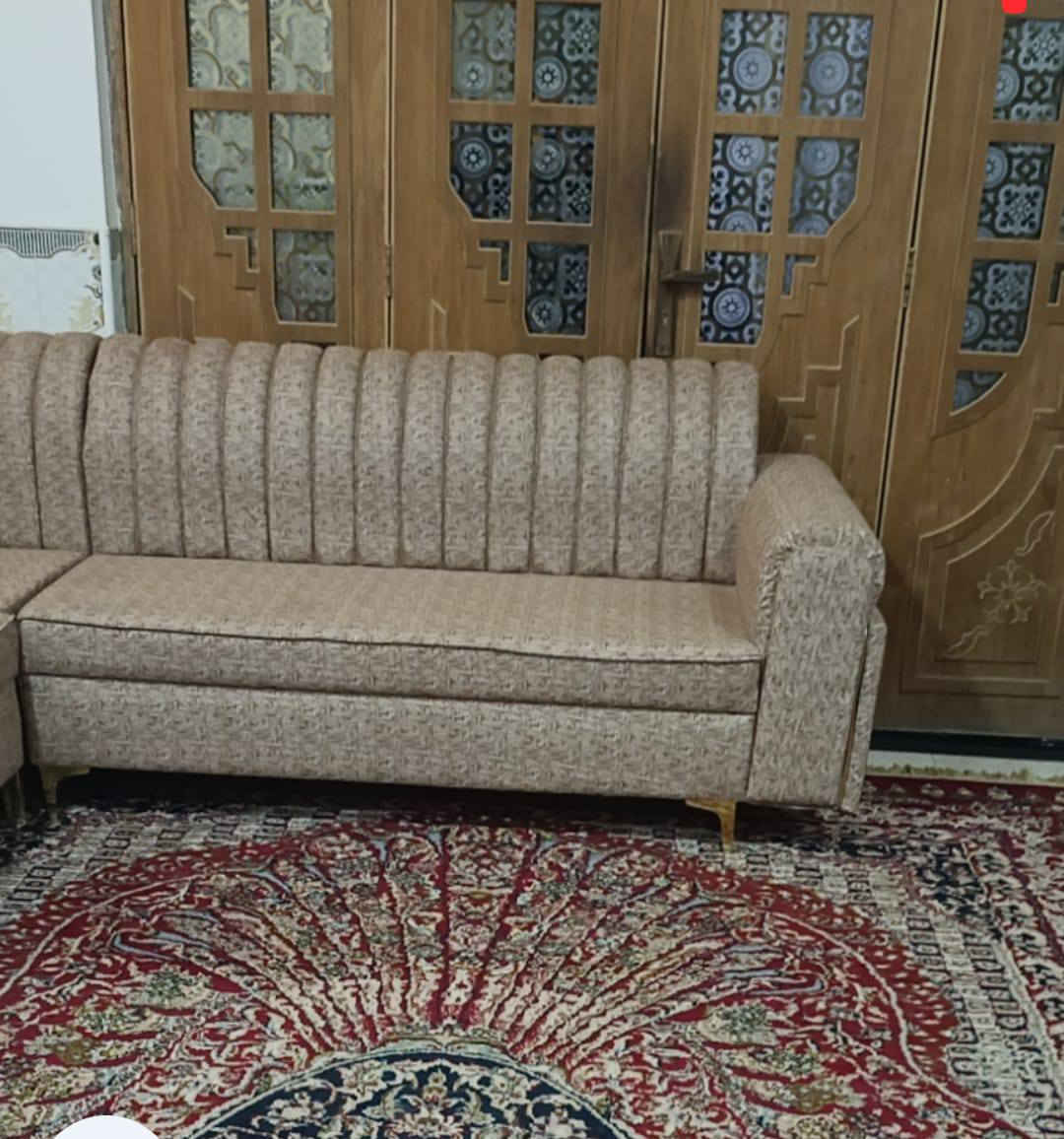 اسلام عليكم وصلت دواوين 11مقعد الجديد مامستعمل كله تسكام دراجه أوله بلوك اسود وسفنج مميز اولا سعار مناسبه مكاني حله نادر الثانيه عله الخدمي ***********واتساب
