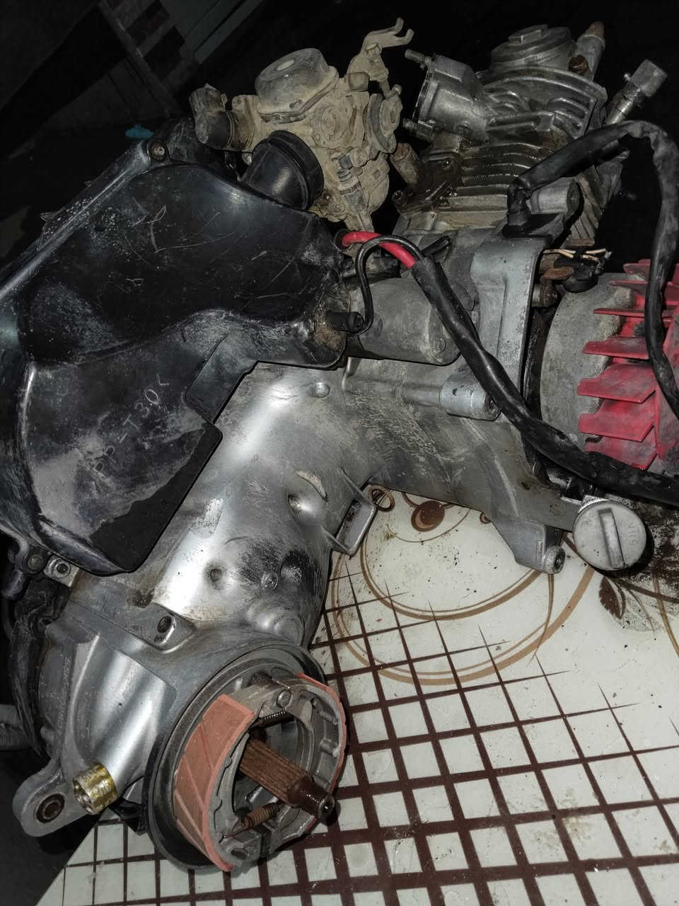 كفاله عامه صوت وتبخير وسعر ١٥٠ بيها مجال شي بسيط توصيل موجود كلجات ب جيس بيها حواضن موجوده كابريته بلاد ع شغل ابيع ***********
