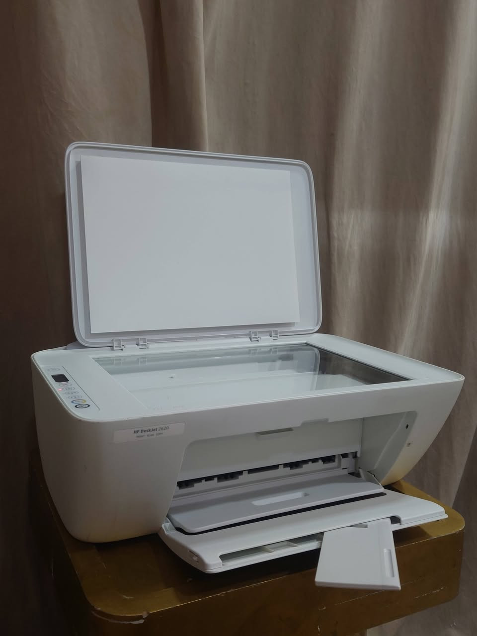 السلام عليكم
طابعة اج بي hp
 عادي وملون
حبر سائل بنظام الكاترج رقم الكاترج 305
تطبع صور وملفات pdf وتستنسخ هويات وتسحب سكنر
تطبع من الموبايل والحاسبة من الوايفاي او كيبل USB
سرعة الطابعة 8 نسخ بالدقيقة

السعر 55 الف وموجود توصيل


**إذا كنت صاحب هذا الإعلان وتريد حذفه لأي سبب، رجاءا أرسل رسالة إلى الدعم الفني**