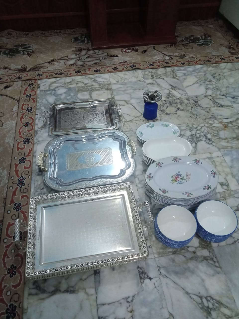 غراض منزليه للبيع ناصرية مركز ***********
