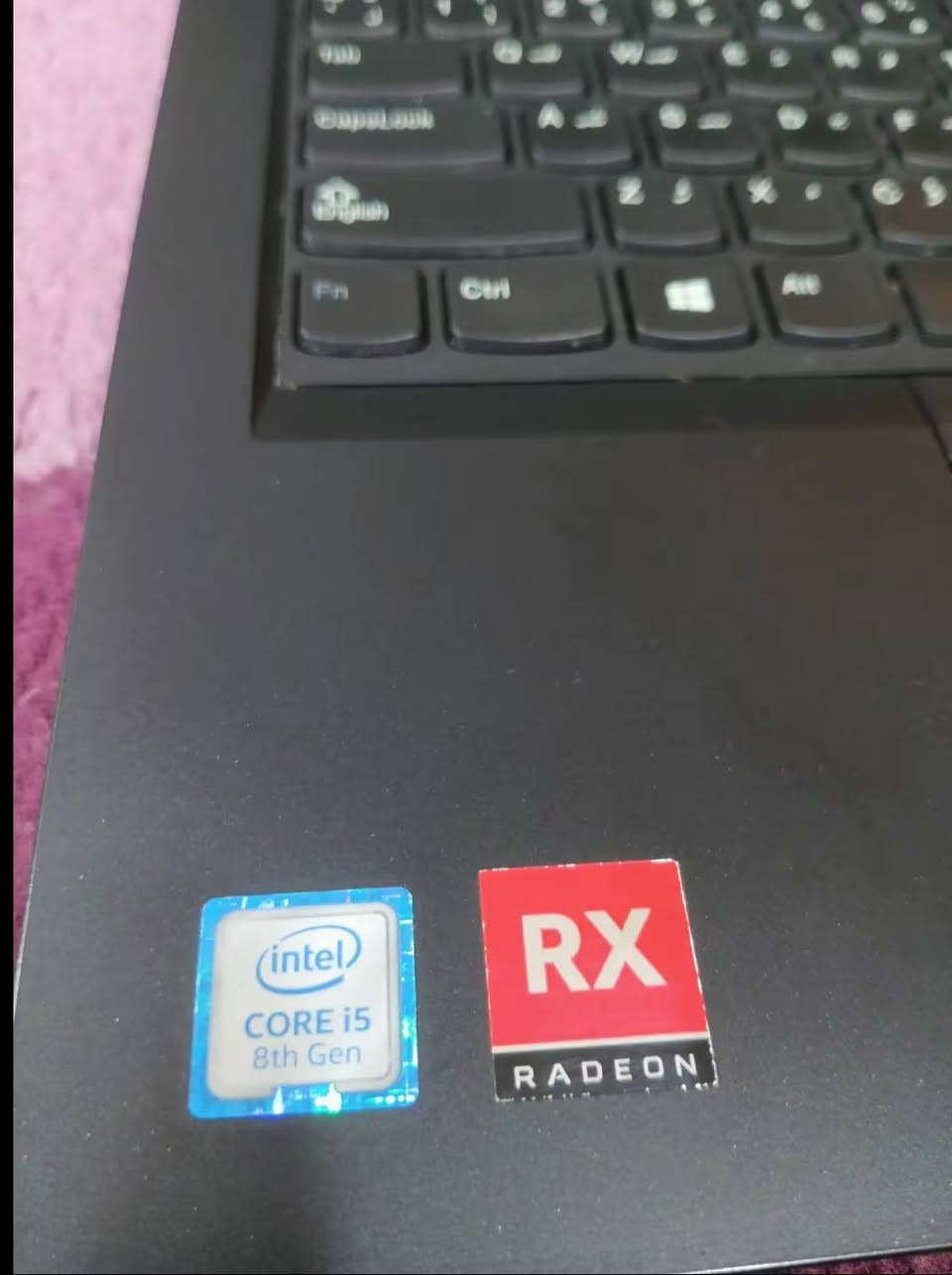 لابتوب للالعاب المتوسطة والبرمجة والهندسة
Lenovo ThinkPad E480 مع كرت شاشة منفصل نظيف جداً وي كرتونته الاصلية وكامل الملحقات المواصفات التقنية:

المعالج : 82500-15 Intel CoreTM

كارت الشاشة منفصل 550 AMD Radeon TM بسعة 2GB يفتح للألعاب وبرامج الهندسة والتصميم.

رام: 8GB DDR4

الهارد 256GB SSD فائق السرعة.

الشاشة : 14 بوصة بدقة (FHD (1920x1080 مضادة

للانعكاس.

مع كامل المنافذ

السعر 350 

للتواصل خاص


**إذا كنت صاحب هذا الإعلان وتريد حذفه لأي سبب، رجاءا أرسل رسالة إلى الدعم الفني**
