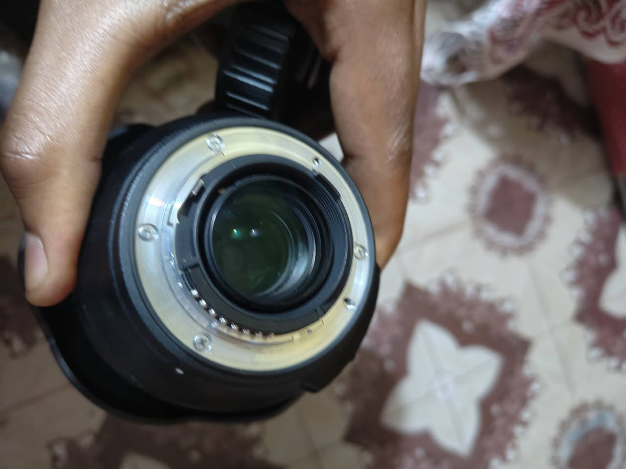 عدسة نيكونmm 24-140 نانو كرستال نضيفه كدام عينك
فتحت العدسة الثابتة f/4 السعر 500 وبيها مجال


**إذا كنت صاحب هذا الإعلان وتريد حذفه لأي سبب، رجاءا أرسل رسالة إلى الدعم الفني**