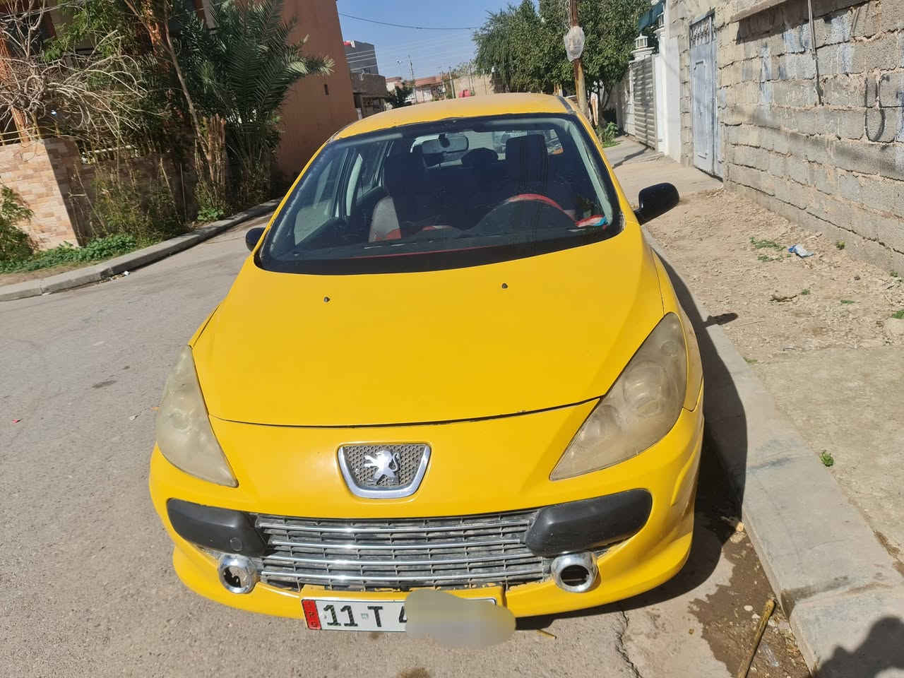 السلام عليكم بيجو 307 للبيع  موديل 2006 رقم بغداد 
 محور بيه كير و محرك كورلا مكان ديالى سعر 33
رقم ***********
