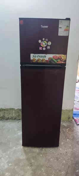 غراض للبيع الثلاجه ٨٥الف البلازمه ٢٥الطباخ منضدي ٢٠الف والسخان ٣٥الف موقع الغراض الحسينيه مسقط مقابل عماره المصري الاتصال فقط واتساب***********
