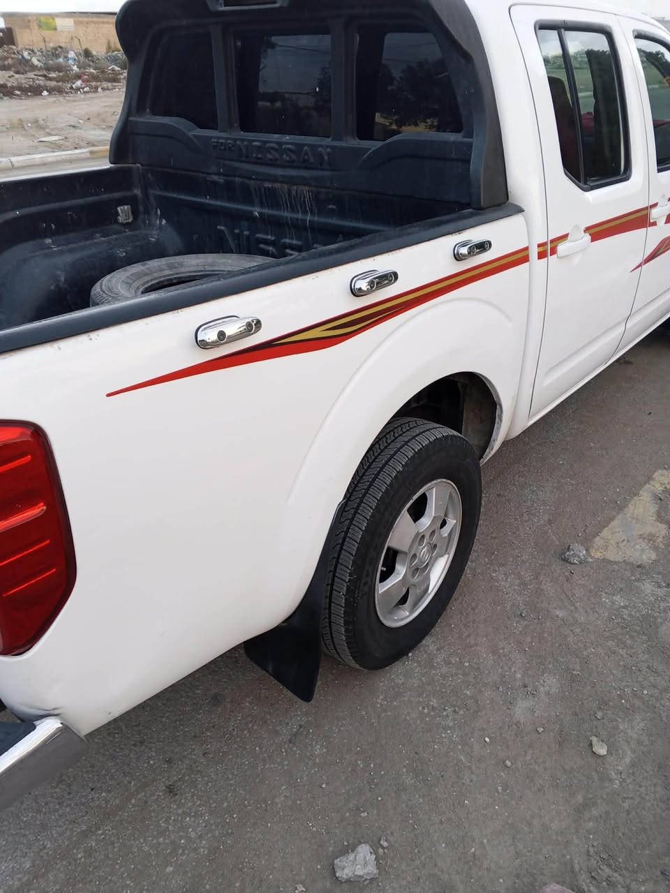 للبيع ‭0772 487 4370‬ نيفارا موديل 14 فول اوتوماتيك رقم كربلاء سنوية جديدة بيها صبغ جاملغ امامي فقط السيارة جديدة وجاهزه السعر 115 مكان السياره كربلاء المقدسة كربلاء, العراق
