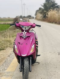 ادرس ياباني درجه حلوه ونضيفه وكلشي ماعوزها درجه  مصبوغه الجماليه  درجه...