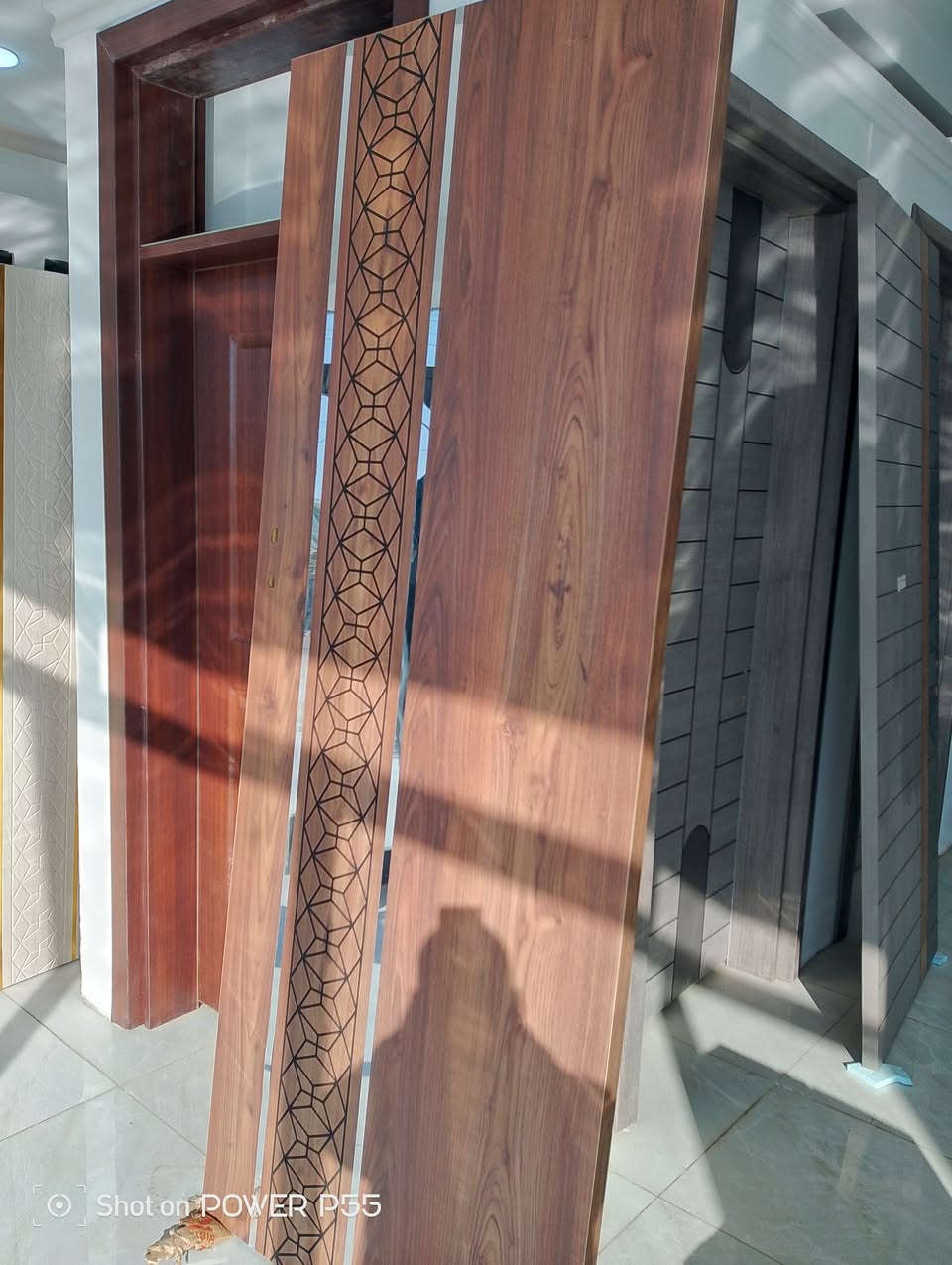 يعلن معمل الصفا للابواب
عن تجهيز البيوت و البنايات بالابواب كافة
ابواب جاهزة بأنواع مختلفة
ابواب خشب نقشات مختلفة
ابواب p v c بأشكال مختلفة
السعر يكون حسن النوع والقياس
للاستفسار الاتصال *********** واتس اب
