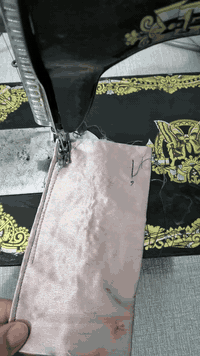 مكينة خياطه فراشه من القديمات الاصليات
السعر ٥٠ قفل


**إذا كنت صاحب هذا الإعلان وتريد حذفه لأي سبب، رجاءا أرسل رسالة إلى الدعم الفني**