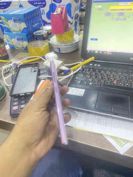 سلام عليكم جهاز للبيع كلكسي اس ٢٠ FE
الذاكره ١٢٨ السعر ٧٥ 
رقمي ***********
