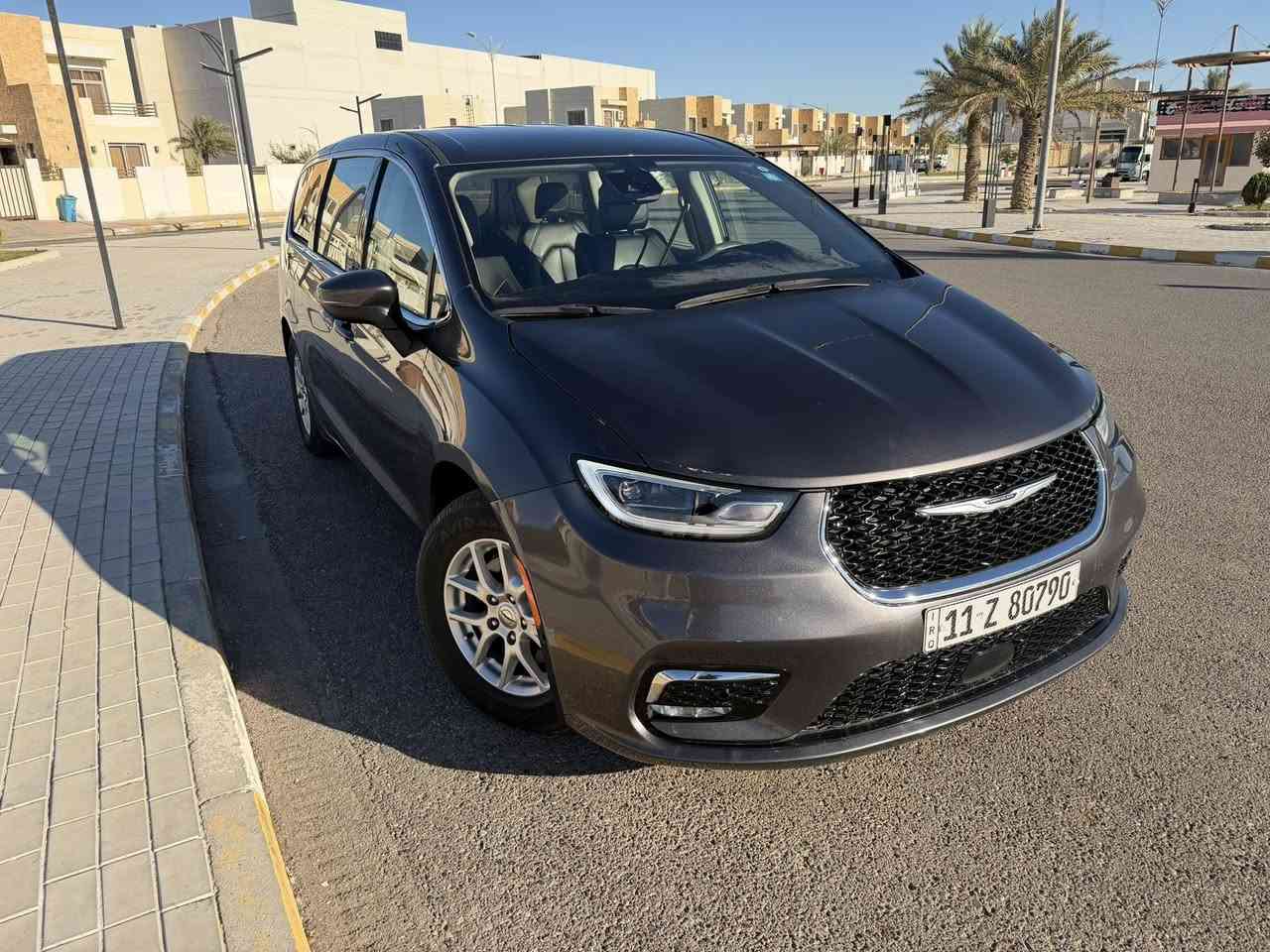 السلام عليكم.للبيع كرايسلر باسفيكا تورنك L ٢٠٢٣
كرايسلر باسفيكا موديل ٢٠٢٣. ضرر جاملغ امامي فقط مبدل بلادي بدون صبغ مع الدعاميه ماشية ٢٢ الف مايل صور الضرر موجودة بالمنشور

 

مواصفات   
ابواب مع صندوق كهرباء

كشنات جلد 

تدفئة كشنات و ستيرن 

كشن خزن 

شاشة كبيرة مع شاشة اعطال كبيرة

كامرا خلفي بلاد 

حساس خلفي بلاد 

كار بلي 

رادار امامي خلفي 

نقطة عمياء

تحديد مسار

اوتو ستوب 

اوتو ستارت

تشغيل عن بعد

السعر. ٢٥٥. تفاصيل اكثر ***********
