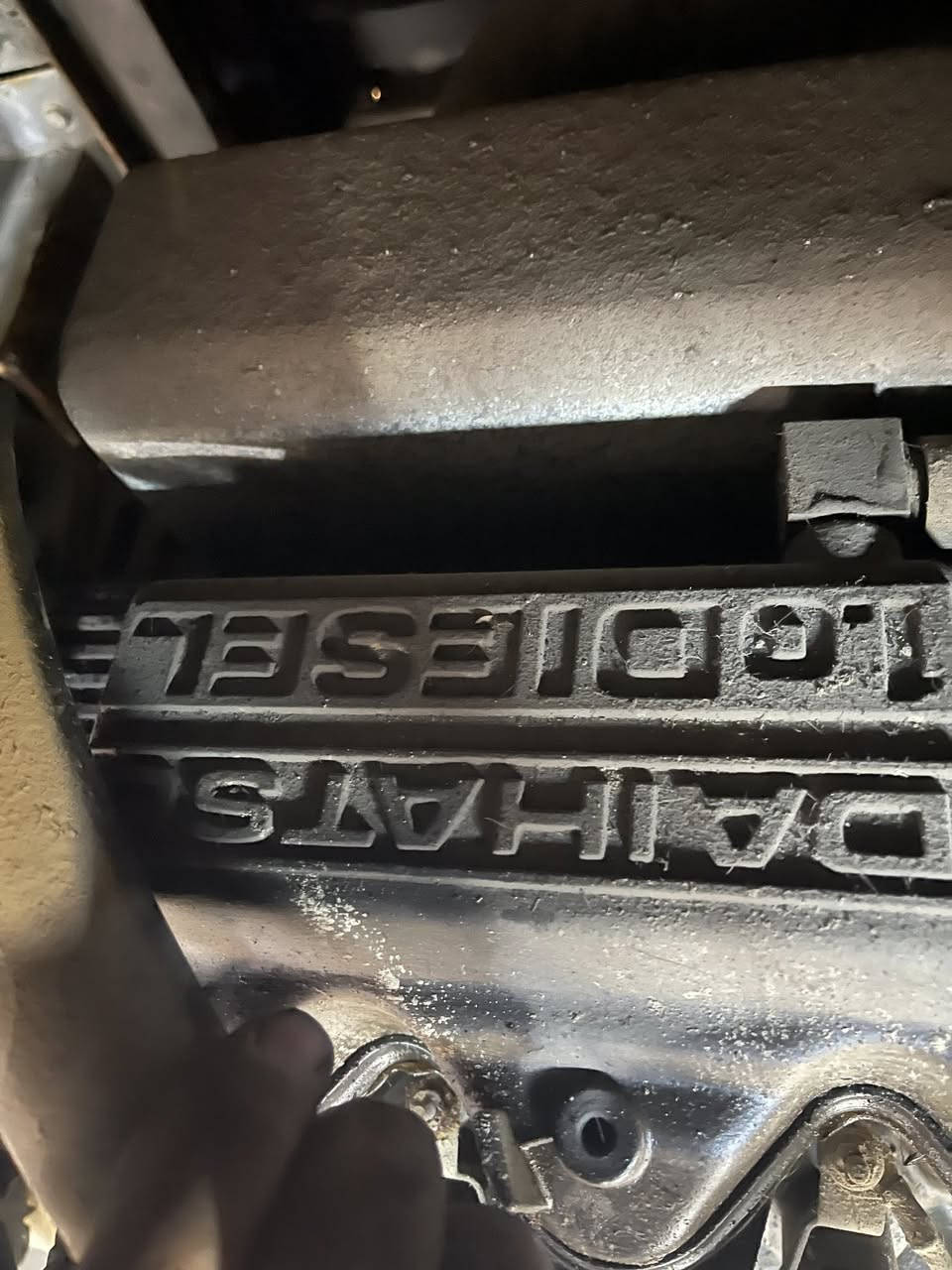 السلام عليكم مولد داهيستو شغال يرادله تنضيف نوزلات 3سلندر تري فيز 15كيفي مكاني بغداد لا مفتوح ولا ملعوب بي شراي انتصل سعره 10$اوراق***********
