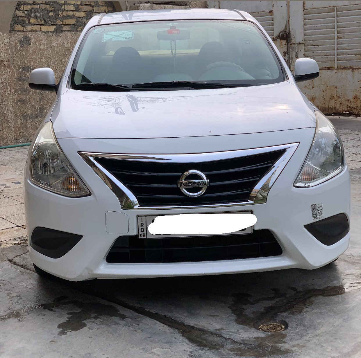 سلام عليكم نيسان سني هندي موديل 2021
ماشيه (108الف  )

كير مكينه مكفولات تبريد ثلج تخم تاير جديد السياره احلى من الصور والسونار مرفق ويا الصور  
  سبير السياره منزل ع وضع شركه  والكبات موجوده السياره بالكامل مدوشمه 
مواصفات
 تحكم ستيرن
حساسات خلفيه
مانع انزلاق 
سبايد خلفي

السعر 114 بيهه مجال 
مكاني سياره  بغداد /  الكرخ
رقم صاحب سياره ***********
