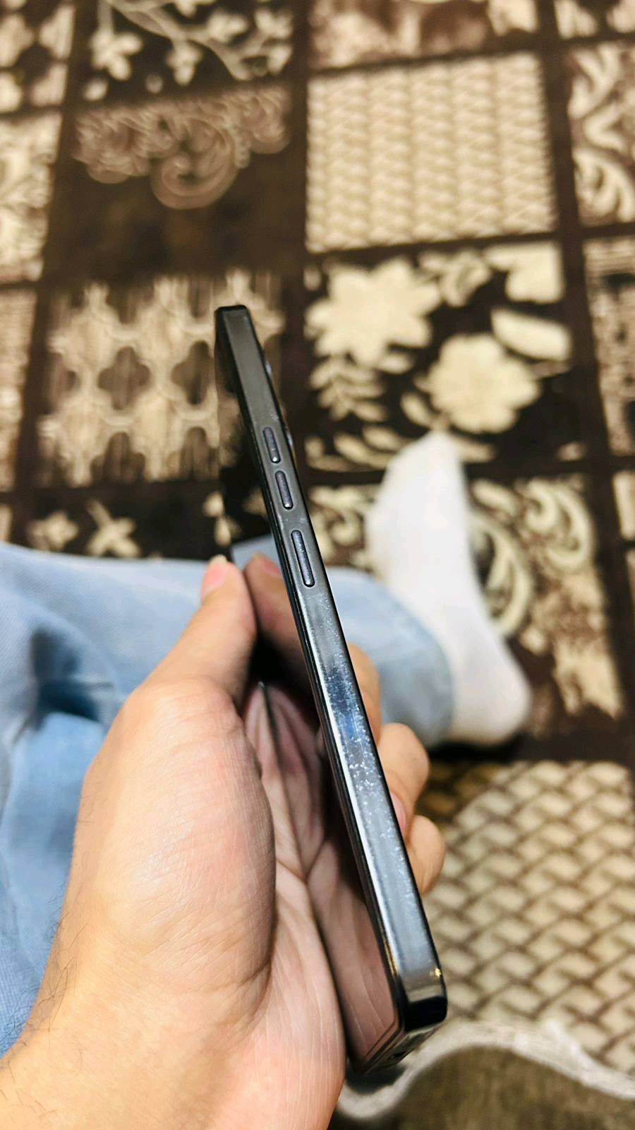 تكنوو كامون 20s برو 5G
ذاكرة 256 
مستخدم نضيف جداً لوك شخط ممشخوط
الجهاز مكفول من اي صيانة
ملحقات شاحن فقط 
السعر 175 وبي مجال بسيط
عنواني بغداد المدائن سلمان باك 
*********** رقمي للاتصال ، او واتساب 🤍.
