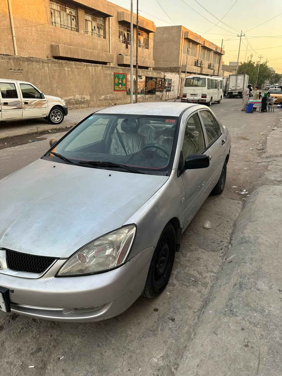 لانسر 2007 للبيع محرك 2000 رقم بغداد دولي باسمي تحويل ثاني يوم سيارة نضيفه وخير من الله تدفئه تبريد شاشه كار بلي دوشمه جديدة  بس بيهه جراد قليل  
ب 76 وبيهه مجال قليل للاستفسار الاتصال ع رقم *********** مكاني بغداد 

‭***********‬

