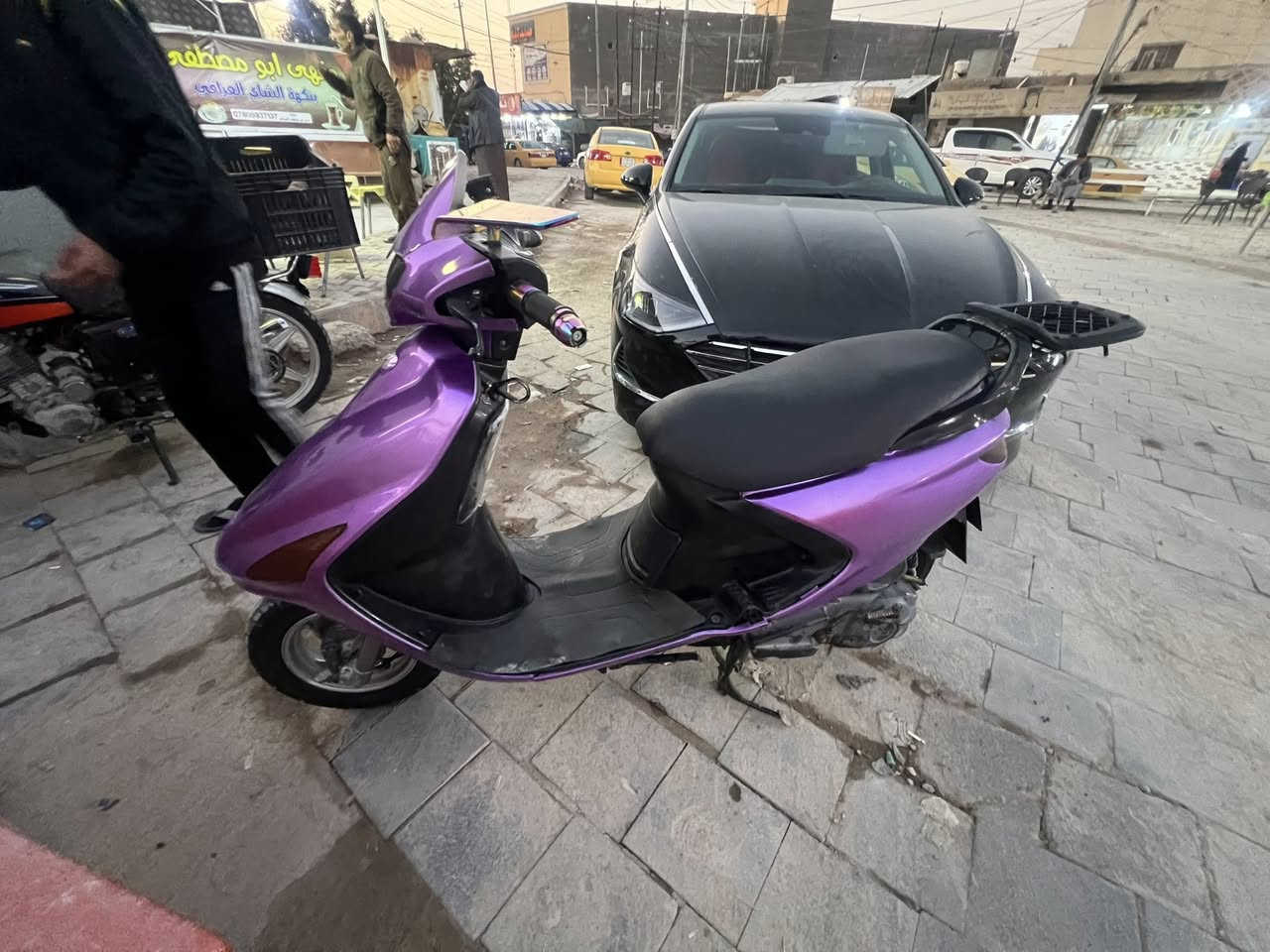 السلام عليكم دراجه فراشه للبيع الدراجه كامل من كلشي كهربائيات دبلات محرك فوللل شلع فولل  ما مفتوح شرد وين ما يعجبك تفحص مكان الدراجه الديوانيه قضاء الشاميه للستفسار على هاذا الرقم ***********
