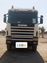 سكانيه • شاحنة سكانيه • سكانيه 2001 • شاحنة للبيع • محرك انجكتر • شاحن...