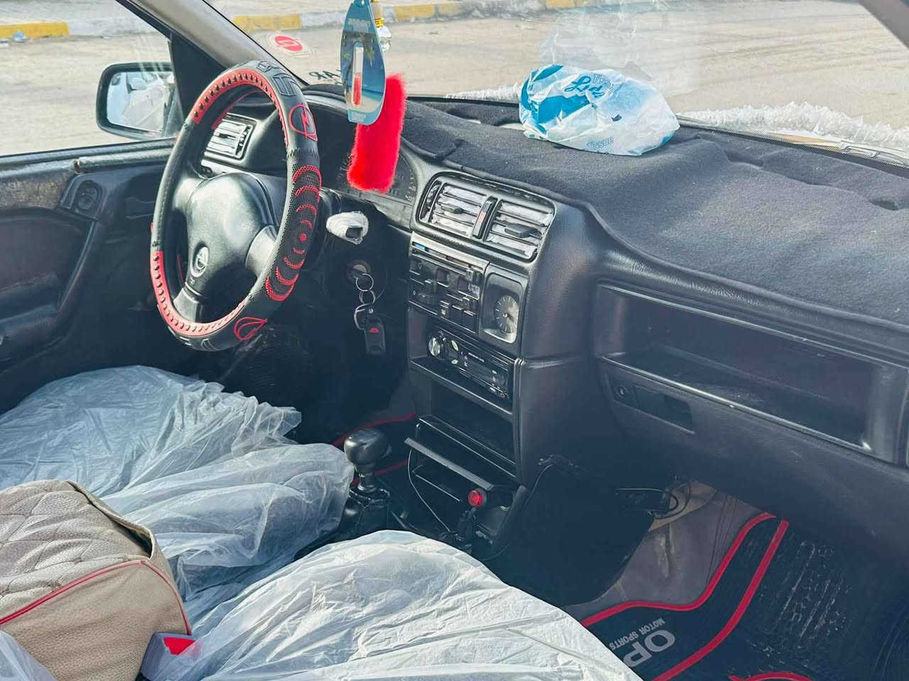 اوبل فكترا موديل 1992 سنوية جديد لحد 2028 بأسمي رقم سليماني جديد كير مكينه شرط السعر 37 ورقه وبيه مجال المكان طوز خورماتو رقم الهاتف *********** كركوك, العراق
