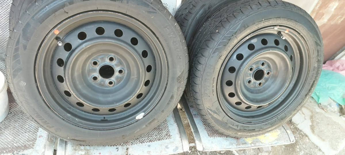 السلام عليكم شباب تخم ويل كورلا حجم ١٦اصلي شركه مال كورلا وياله جدد الوك لا عواج ولا طسه بلادي ما مصبوغ مال كورلا 2022 تخم تاير جديد للبيع اومراوس  مكاني بغداد الزعفرانيه ***********بي واتساب
