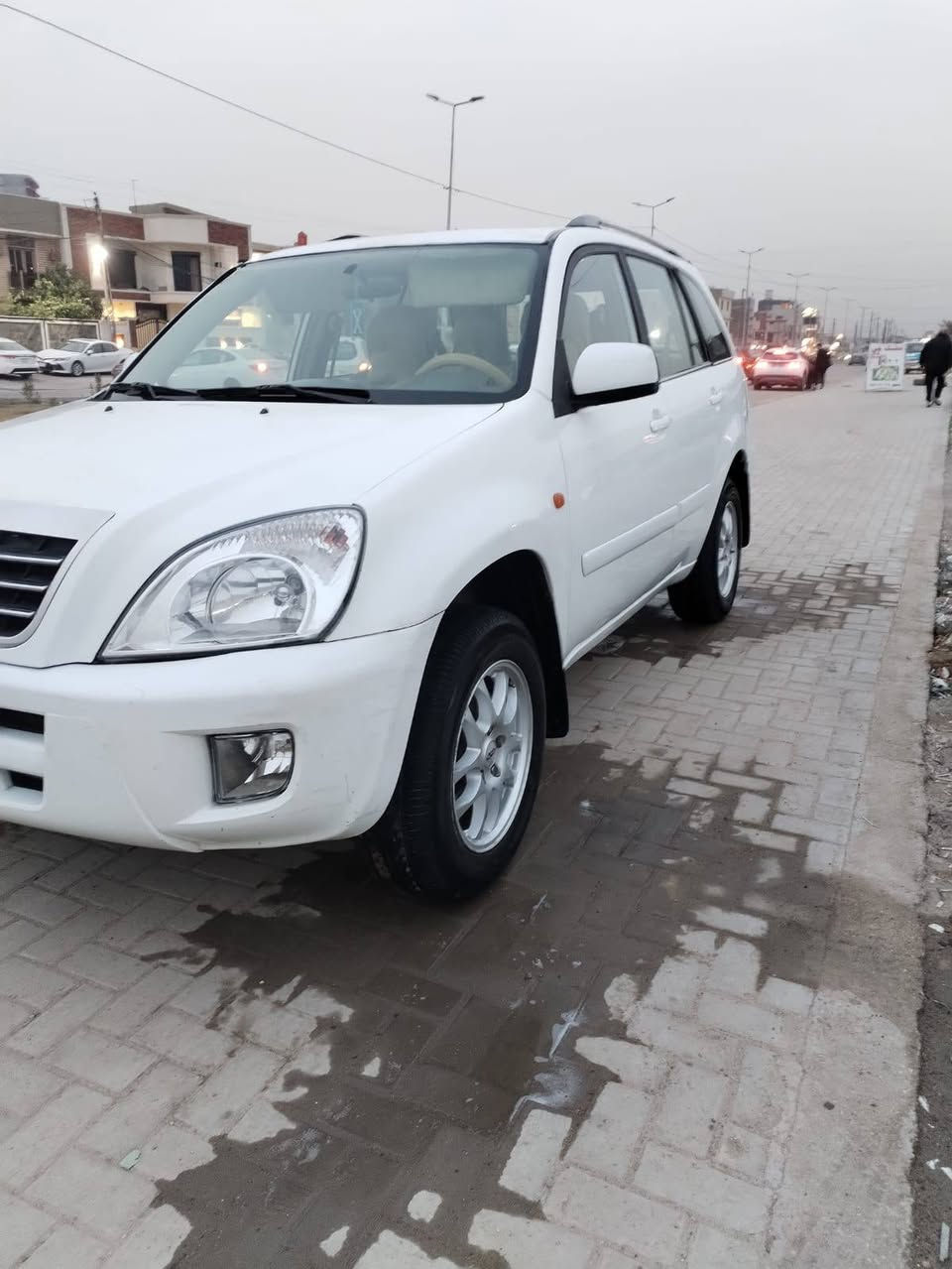 سلام عليكم للبيع تيكو مديل 2012 سياره بدون صبغ ولا حادث مكينة كير صدر تخم تاير خير من الله تبريد ثلج سياره حلوه جاهزة كهربائيات كله شغاله كير ميكانيكي رقم بغداد تحويل مباشر مكان بغداد حي الحسين مقابيل لبانزين خانه مال حي العامل سعر 63 وبيه مجال للطيبين رقمي ‏‪***********‬‏
