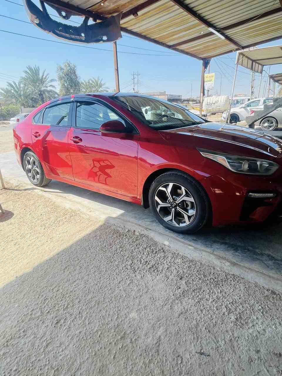 سلام عليكم فورتي 2019 أربيل بيهة قطعه واحده البنيد فقط الباقي مكفول محرك ألفين كير AT مكفول  تحويل او وكاله ماشيه 81 واسط صويره السعر 137 ***********
