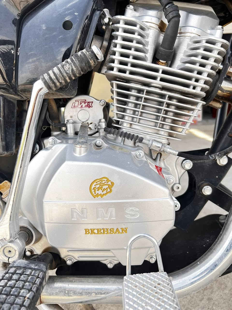 ماطور  باكيشان موديل ٢٠٢٤ محرك ٢٠٠
سعره ٧٥٠ الف


**إذا كنت صاحب هذا الإعلان وتريد حذفه لأي سبب، رجاءا أرسل رسالة إلى الدعم الفني**