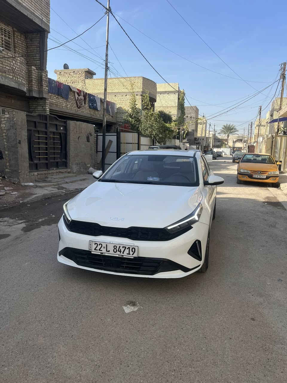 كيا كي ثري K3 موديل 2022
الي تجي فول  مواصفات تحكم ستيرن كامل سلايد فتحة 

محرك 1500 دبل نوزل كير 8 نمر 

رقم اربيل بأسمي تحويل مباشر

 ماشية ٣٩ الف ممتعوبه  سبيرها منازل قابله للزياده 

🔴المواصفات 

✅️فتحة

✅️شاشه كامرة 

✅️تبريد قطعتين + لمس

✅️تحكم ستيرن جهتين 

✅كروز ️مثبت سرعة 

✅️بصمه أبواب و بصمه تشغيل

✅️شاحن واير لس 

✅️شاحن تايب سي شحن سريع 

✅️كير طياره 

✅️يدات نيكل 

✅️شاشه بالكير

✅️لايت لد زينون 3 عدسات متحركة + الخلفي هم لد متصل 

✅ أشاير لكزس️ متحركة 

✅المري الجانبية بيها ️اشاير + هيترات 

✅️صندوك ذكي بصمة ( يفتح عند الاقتراب )

✅️كشنات جلد أبيض وليس أسود 

✅️سايد بريك بصمة

✅️أوتو هولد (auto hold)

✅️درايف مود 4 وضعيات
✅️(sport+eco+smart+comfort)
شاشة عداد دجتل 
وبيها بعد مواصفات 
⬅️ السياره كفاله عامه

 للاتصال  ***********
بي واتساب 

السعر 135 ورقة وبيها مجال حق الجيه

 📌 المكان بغداد البياع  التراث
