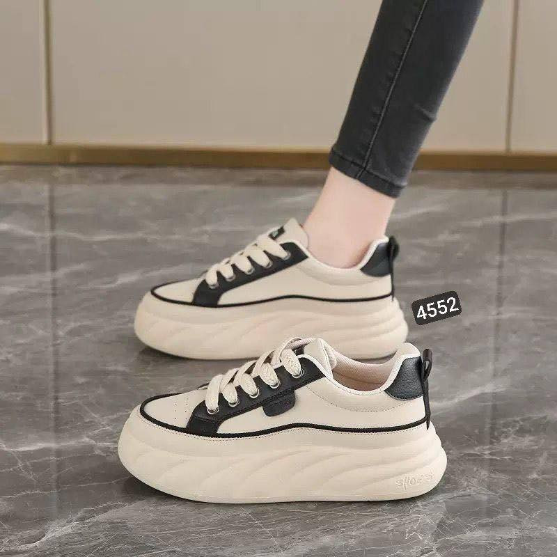 👟✨ خلي خطواتك ستايل مع بيلا ستور!
أحذية كجول و رياضي كولتي بناتية على كيفك 😍
✅ مريحة
✅ خفيفة
✅ موديلات تجنن وألوان تخبل
جودا عاليه جداااا
💖 لا تفوتين تشكيلتنا الجديدة، الكمية محدودة!
📩 للحجز راسلينا عالخاص
🚚 توصيل متوفر لكل المحافظات
#أحذية #بنات_العراق #اناقةوجمال #شوزات_نسائيه # #جمآل #أحذية_نسائية#احذيه_مجول#احذيه_رياضي


**إذا كنت صاحب هذا الإعلان وتريد حذفه لأي سبب، رجاءا أرسل رسالة إلى الدعم الفني**