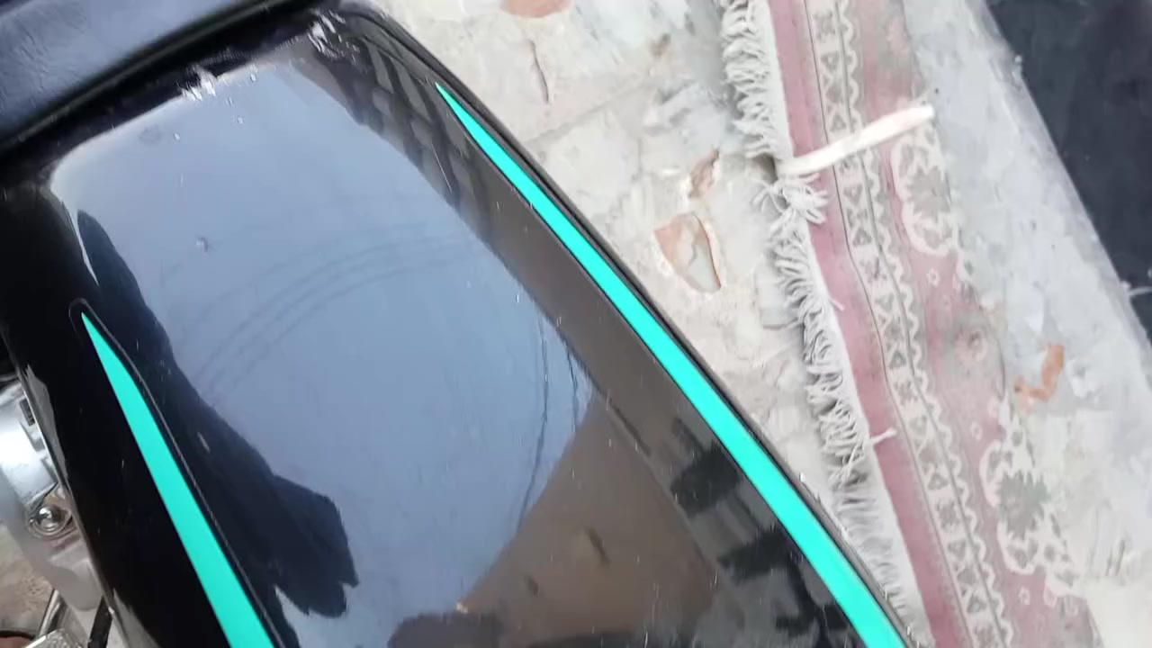 السلام عليكم دراجه سونك خمسة كيرسلف وهندر كهربائيات شغاله بس الدشبول طفه فجأة مكينه خير من الله اوراق اصوليع السعر 500وبيهه مجال حك جيتك مكاني بغداد الشعب ***********
