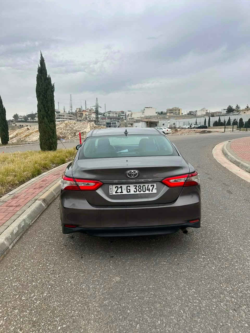 Camery 2020 le 
مكان :سليمانية

ظررها:بس نص جملخ امامي نص جملخ خلفي
سعر: ١٧٠$
***********
