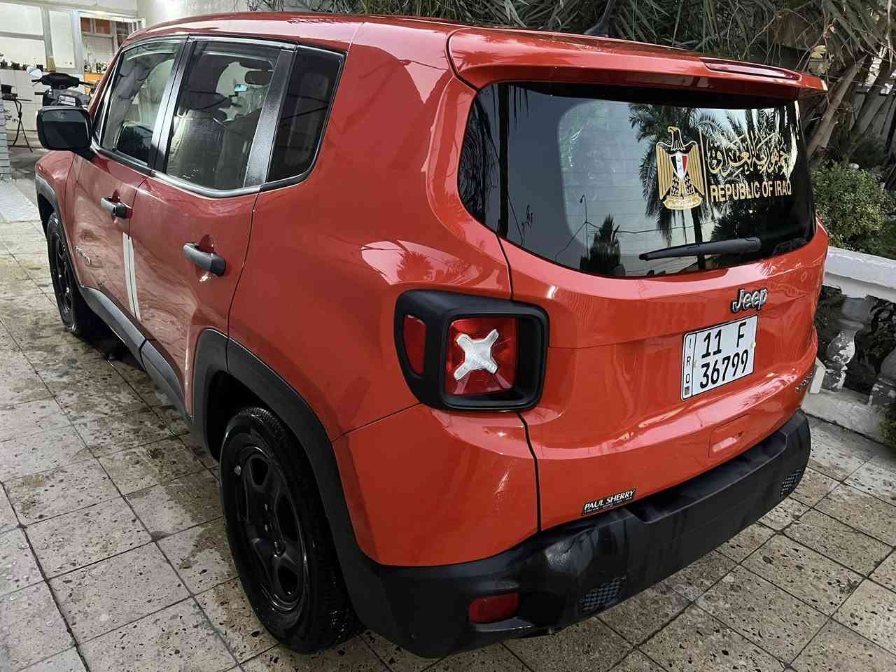 جيب  رينكيد موديل 2019 وارد امريكي رقم بغداد انكليزي سيارة حادث جاملغ امامي ايمن فقط يعني قطعه وحده صبغ بدون دواخل  سيارة ماشيه 77 كيلو متر جاهزة على اخر حبايه من حداديه تخم تاير تدفئه تبريد سيارة احلى من الصور مكان السيارة واسط الكوت مركز المدينه السعر 128 وبيهة مجال ***********
