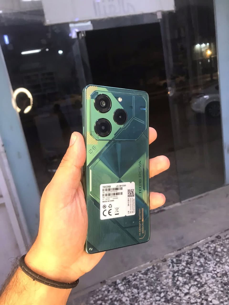 تكنو بوفا 6✅
وحــش الالعاب ✅
مستعمل قليل ✅
كامل ملحقاته ✅
لون أخضر 💚
ذاكرة 256GB ✅ 
بطارية 6000MA ✅
شاحن سريع 70W ✅
للمراوس بايفون 11 وفوك ✅  
مكان موصل ما عندي توصيل


**إذا كنت صاحب هذا الإعلان وتريد حذفه لأي سبب، رجاءا أرسل رسالة إلى الدعم الفني**