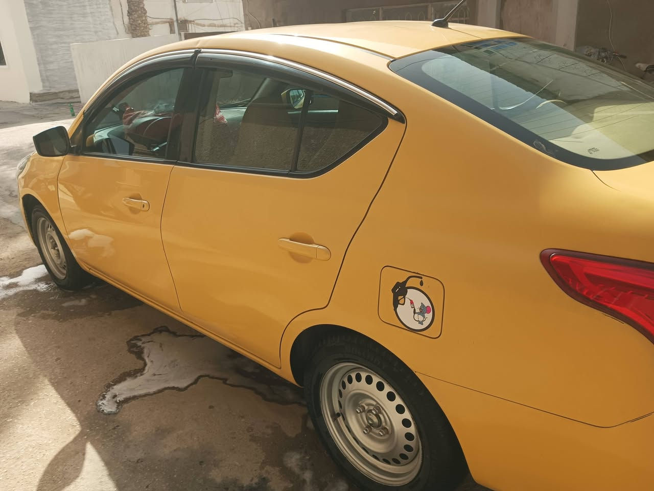 سلام عليكم للبيع نيسان فيرسا امريكي محرك ١٦٠٠ تخم تاير باتري جديد دوشمة جديدة مبدل كير بيهة من شتريتهة بدلت كير سي في تي والله سيارة خير من الله شغل وطلع بدون كلشي سعر ٩٥ وبي مجال لطيبين أو رجأ رجأ لي معاجبة سعر يترك تعليق حلو مثل وجهك الحلو وهاهية مكان بغداد
***********
