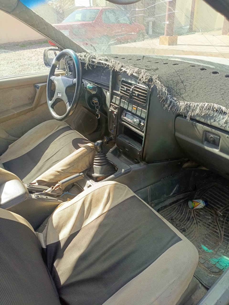 السلام عليكم اوبل اوميگا امسجله سنويه خضره ماندل صاحبها اكفلها فقط محرك بي بدايه صرف صدر زين باور شغال كهربيات شغاله تايرات زينات السعر 13 وبيها مجال شعندك امراوس حسب القناعه التصال *********** مكاني الشرقاط
