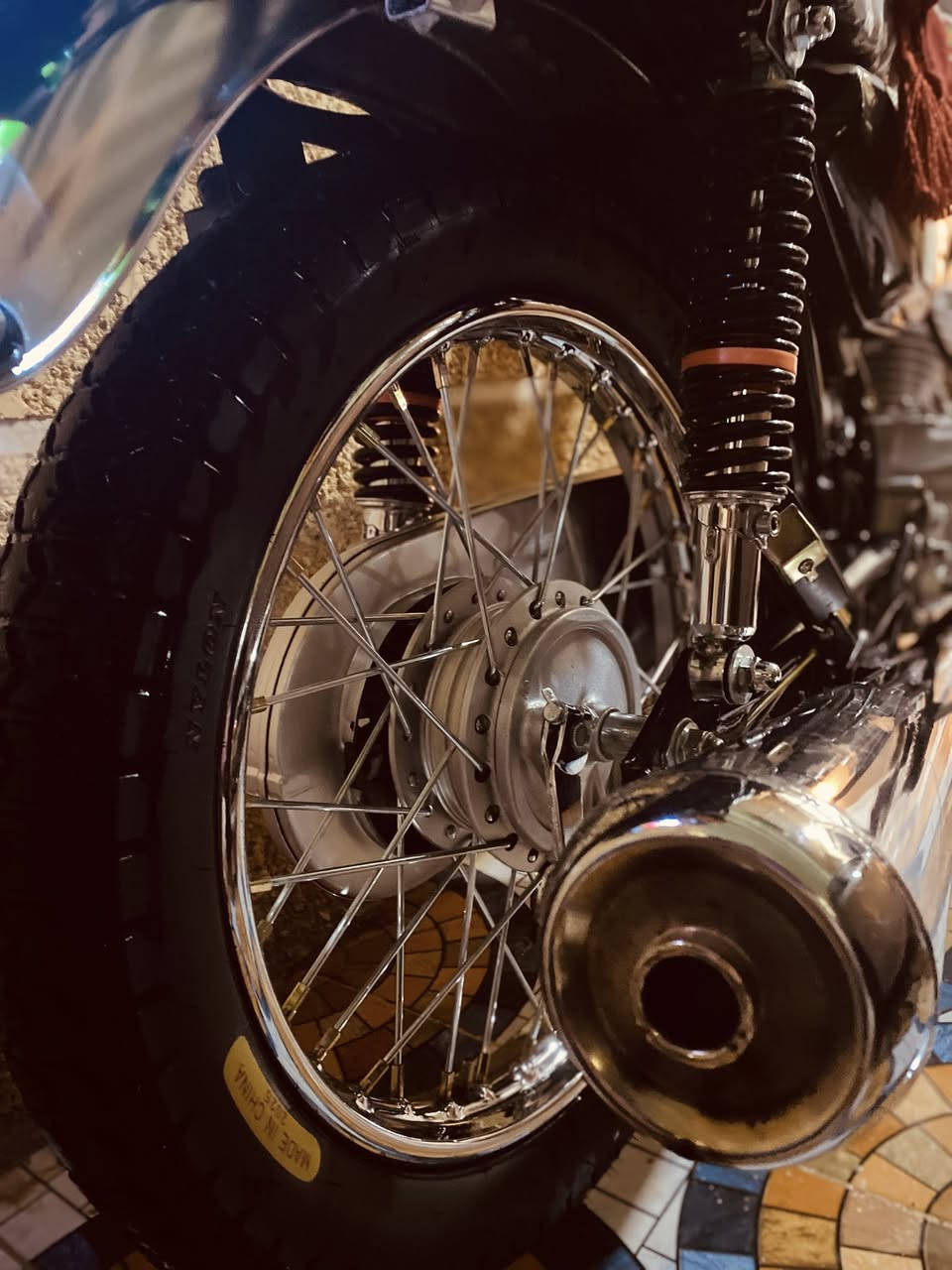 سلام عليكم نامه موديل 27 دراجه زيرو صارله شهرين بالشارع سويجات 2 أوراق كامله ماشيه 1200 يعني زيرو بمعنى الكلمه كفاله من البرغي للبرغي شراي اتصل وادلل مكاني ديالى بهرز *********** سعر 800 وبيهه مجال للشراي مو شراي لادوخني رجاءا
