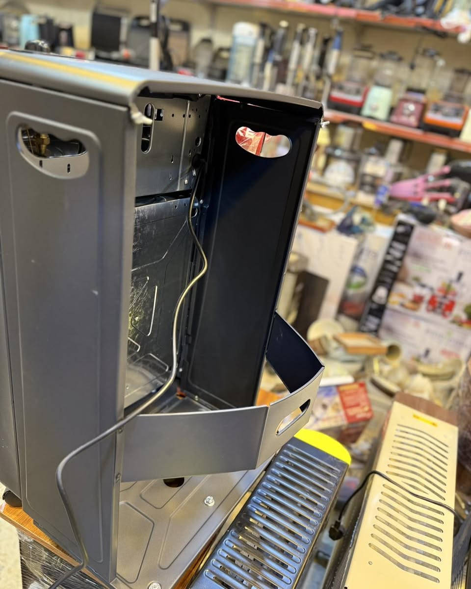 صوبه غازيه + كهرباء مشترك 
2 في 1 كهرباء مع غاز 
3 شمعات هيتر حجري 
نظام حمايه وامان للصدمات تطفى عند الحركه 
متوفر كل ادواتها الاحتياطيه 

توجد خدمه توصيل 
للحجز مراسله الصفحه او الاتصال
🌹مدينه ألعاب المدهش مجاور مطعم ابو صفاء تحت جسر العبور المعلق ***********🌸
