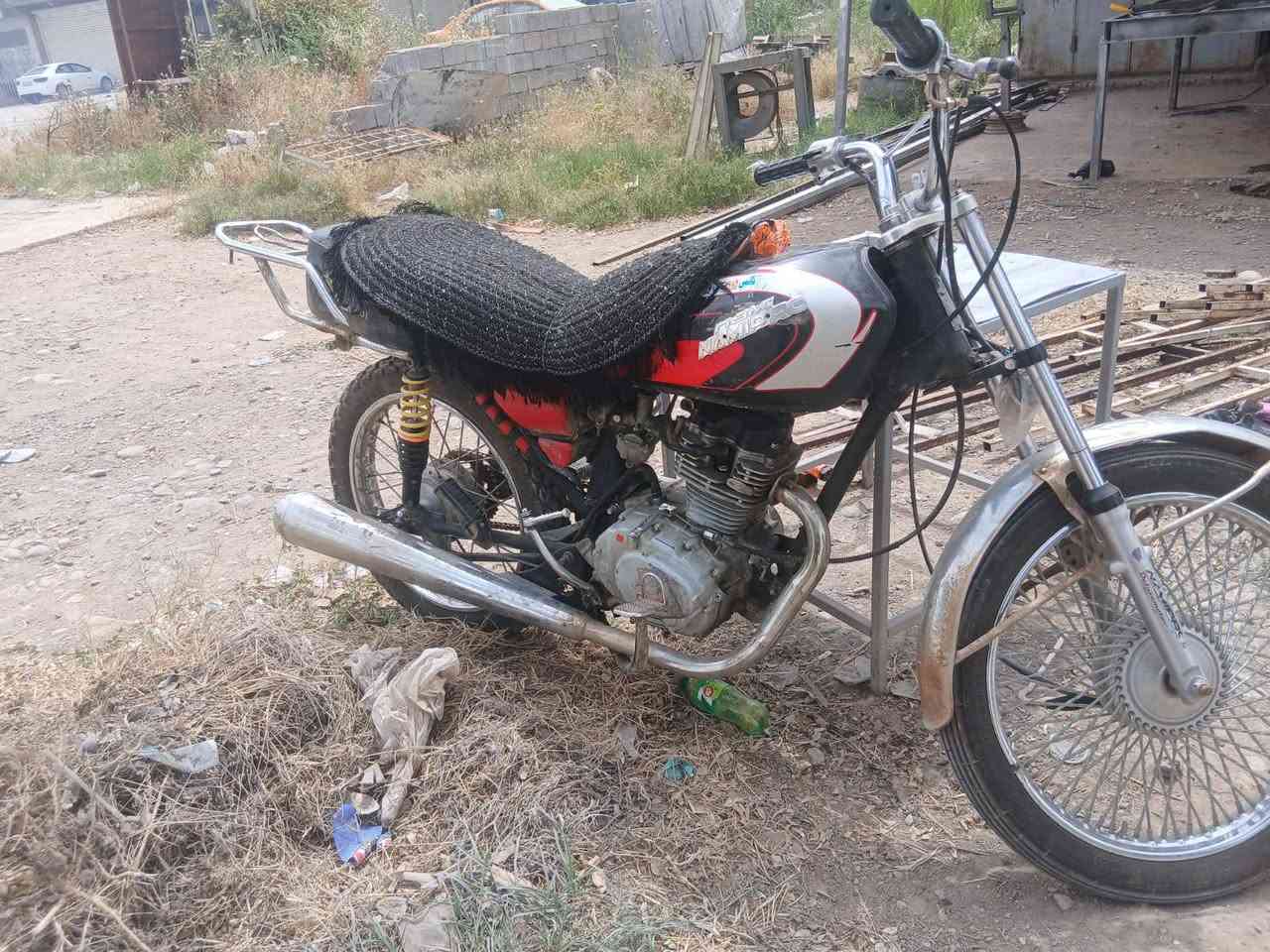للبيع تايكر موديل 21 سعره 225 بي مجال للطيبين 🖤


**إذا كنت صاحب هذا الإعلان وتريد حذفه لأي سبب، رجاءا أرسل رسالة إلى الدعم الفني**