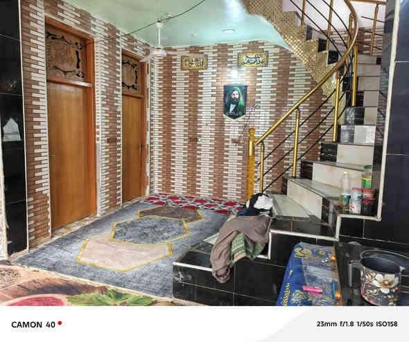 بيت منطقة زوير الغربي قرب مشروع الماء طابو زراعي سند ,25ا
لطابق الارضي غرفتين ومطبخ وهول وصاله
الطابق الثاني غرفه واحده
المساحه 185 متر السعر ,100 وبيه مجال قليل
,***********
