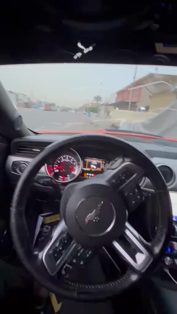 السلام عليكم
من رخصة الادمن 
موستنك ايكو بوست 2022 بريميوم
اللون المميز البرتقالي الطوخ 
محدث بجم شيلبي 
السيارة مصبوغة حزام تغير لون 
مصبوغة جديدة بعدهة بالجيس 
عدى القمارة لونهة اسود 
حادثهة من امريكا. خلفي وهنا نضربت عندي دعامية وبنيد وجاملغ 
صار بيهة دواخل بسيطة 
السيارة خير من الله جاهزة وكاملة 
بيهة نقوصات كم شغلة بسيطة 
المواصفات 
كشنات تدفئة تبريد 
داخل جديددد جلد 
تحكمات ستيرن
دشبول 7 الوان 
رادار وحساسات 
اشاير ترحيبية 
ماصدات زنون 
تشغيل عن بعد 
جامات اوتو 
شاشة كار بلاي 
5 وضعيات قيادة 
تبريد ثلج 
السعر 139 اقوة سعر بهيجي موديل ومواصفات 
العنوان بغداد حي الاعلام 
للاتصال ***********
***********
