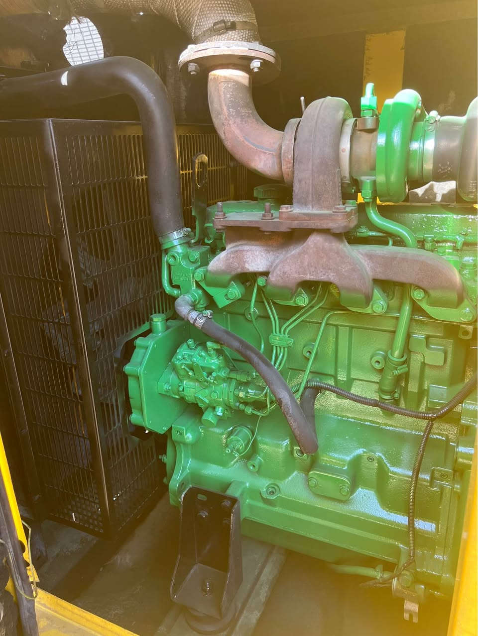 مولده جوندير٨٠ كيفي كاتم اكسا شرت بوغار دوغان مابي مولده مكان اربيل *********** أربيل, العراق
