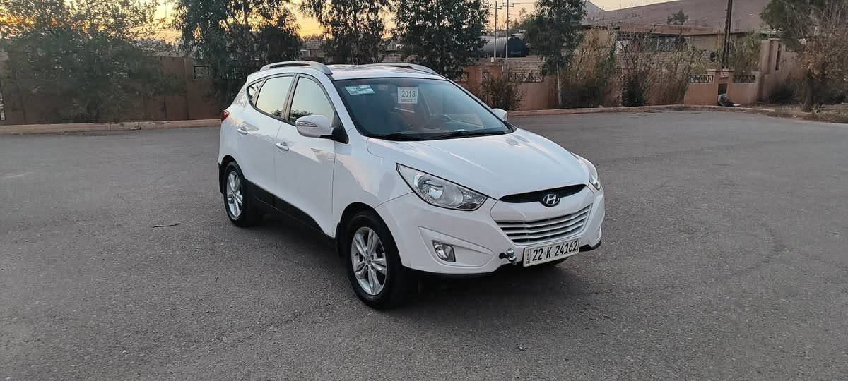 هۆندا تۆکسۆ ن مۆدیل 2013گیڕ تۆ ماتیک ته لیشه ڕه ش گیڕ مه کینه به شه رت سه نه وی نویه  چوا ر تا یه ی  نویی له ژیره زۆ ر توندو به نده یه ک دینا ر مه سره فی نیه بی سبوغه یه ک  جیی بچو کی پیدی ئا ڕ هه یه   هیچ سا ردی پیوه نیه زۆ ر جوان ماوه ته وه  نرخ 140گه ڵا ژ .م *********** شوین کۆیه *********** كويسينجاك, أربيل
