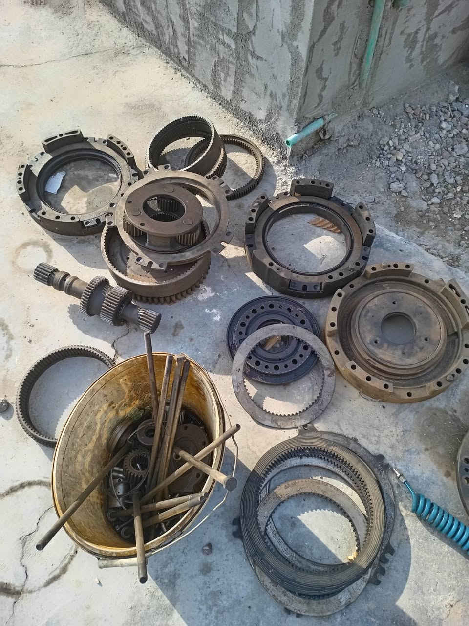 السلام عليكم  كير مال شغل كتر نايف ففتي 950نقص بي بس نمره لوله عاطله  ***********
