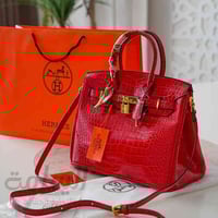 خانقين مجمع شاكر رضا • حجم وسط ٣٠×٢٥سم • توصيل كل المحافظات