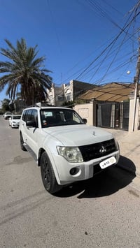 للبيع باجيرو. 2008 فول مواصفات 3800 مكفوله من الصبغ والضربه سياره جاهز...