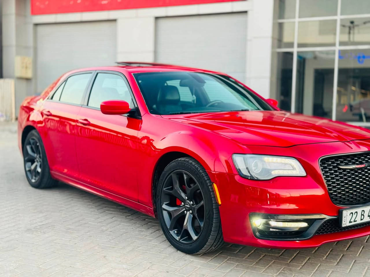 السلام عليكم للبيع اوباما 300S 2016 كلين تايتل لون مميز كفاله
بجم عريض 
بانوراما 
كشنات جلد 
دمام 
ويل 20 
شفتات ستيرن 
كير ماوس 
رقم اربيل باسمي تحويل او وكالة 

مكان السيارة بغداد 

للاتصال // ***********
للاتصال// ***********
