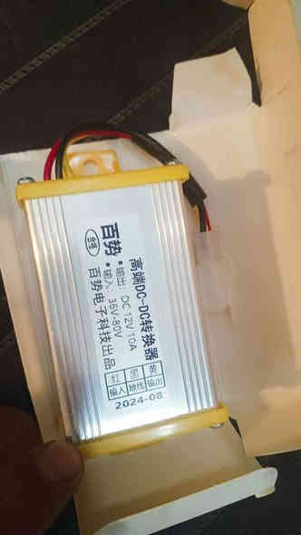 السلام عليكم اخوان 
يوجد مواد احتياطيه لكافة دراجات الشحن 
بطاريات + عقول + شاحنات + دشبول + ويل خلفي و ويل امامي + كهربائيات عامه + ماشات + اشاير + لايتات . كلشي متوفر يوجد خدمة توصيل فقط اتصل علواتساب على هذا الرقم *********** بغداد
