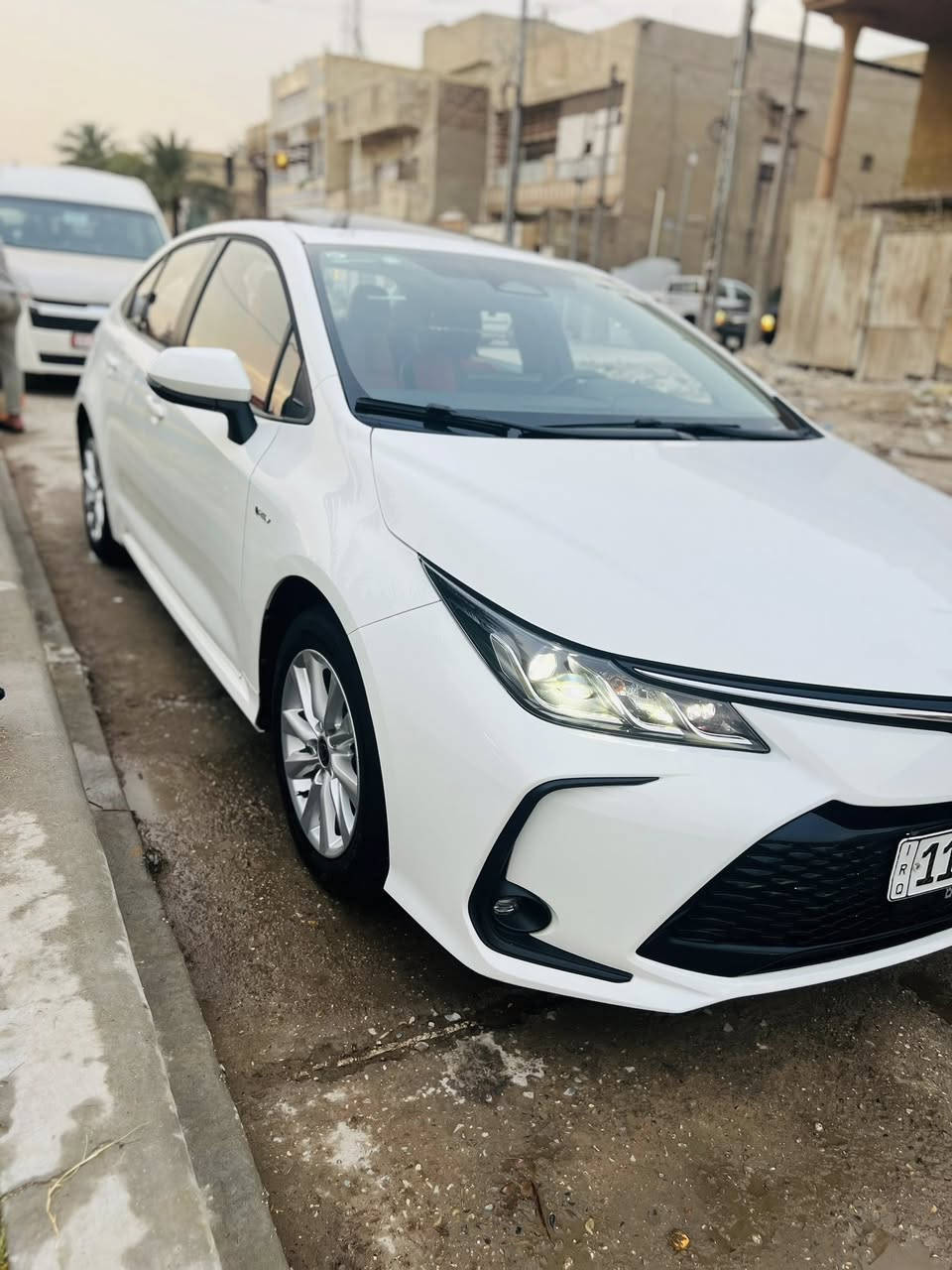 السلام عليكم 
كورلا هايبرد موديل 25 ماشيه 36 الف بيها ملاحظتين بالدعاميات والباقي مكفول وسعرها 155 وبيها مجال بسيط ***********

